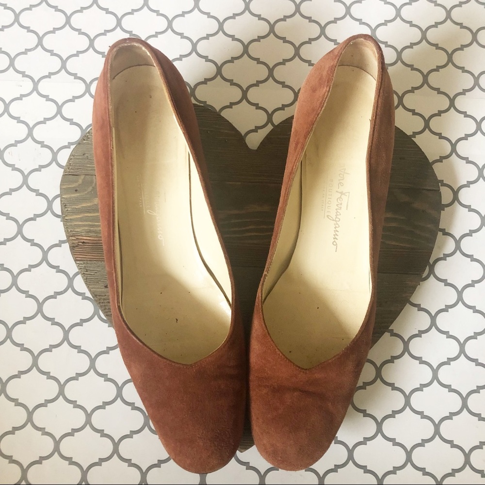Ferragamo Brown Suede Dress Shoes (9 AA)